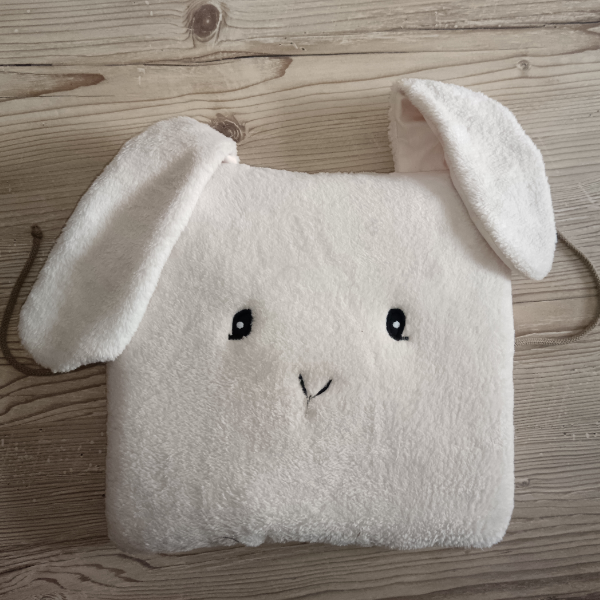 Bundás pajtás állatkás fejvédő párna-NYUSZI